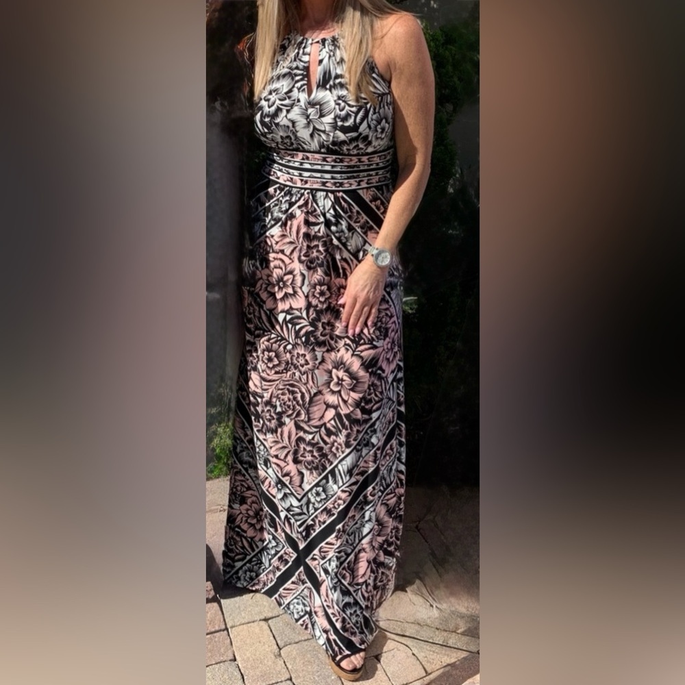London Times Black, White and Pink Sleeveless Maxi Sundress Size 4